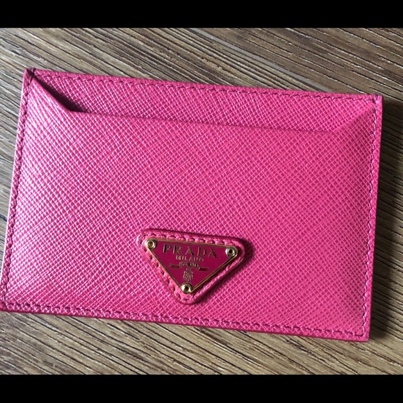 PRADA-AUTHENTIC NWT Fuchsia Card Holder - Picture 4 of 10